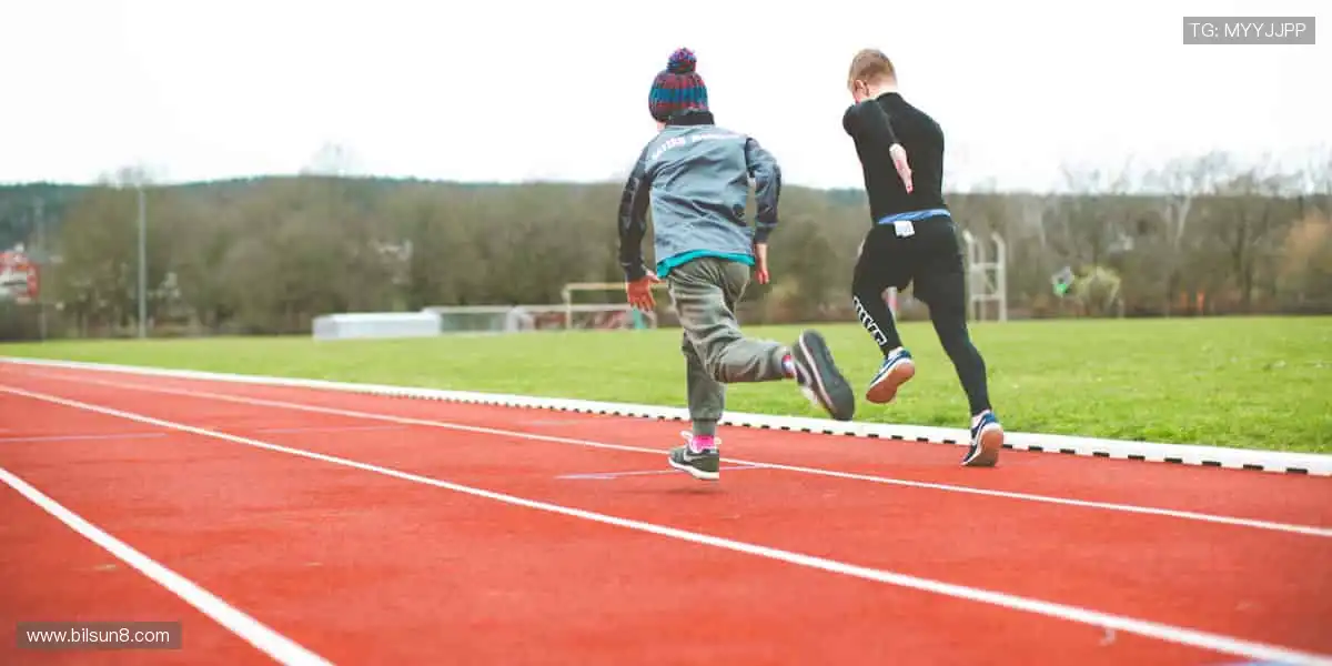 💬边看边聊,弹幕狂欢点燃观赛热情!🎉